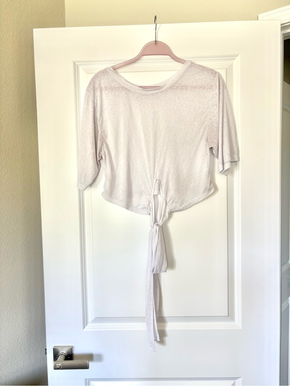 Fabletics White Ryan Short Sleeve Cropped Tie-up Tee
